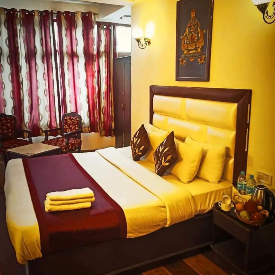 Hotel Kalinga Intercontinental Manali Ngoại thất bức ảnh